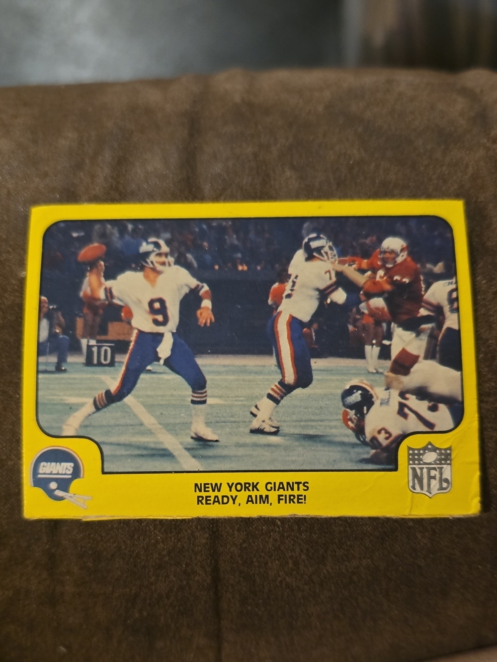 New York Giants Retro Football Card Wall Art - Yellow Frame